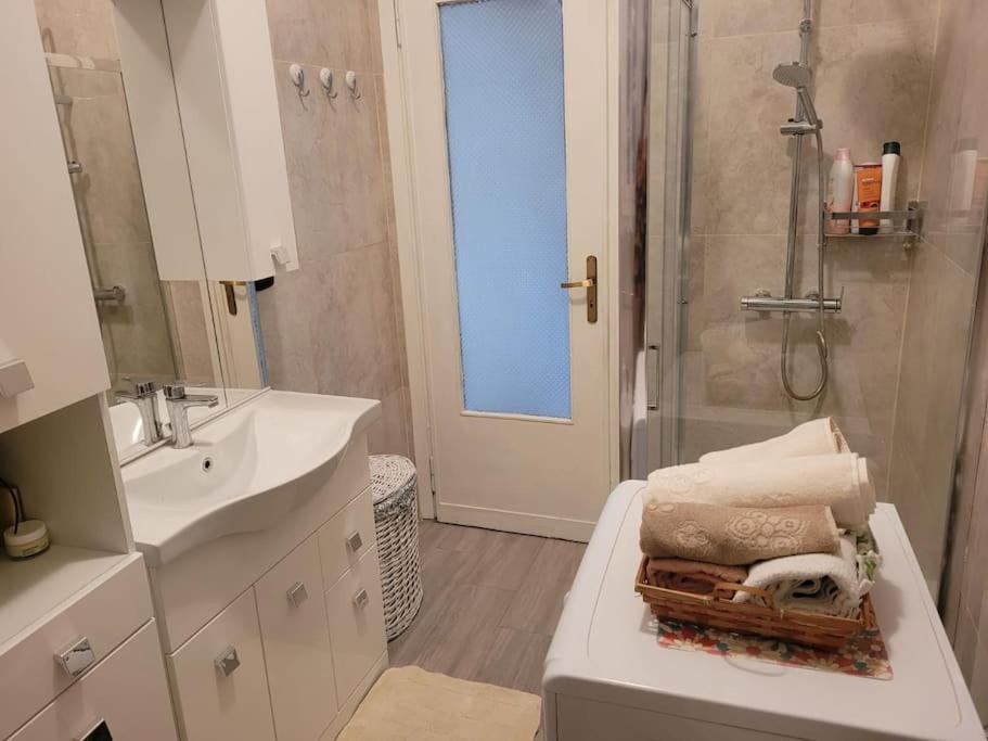 Bilocale: 5 Minuti Dall'Ariston San Remo Exterior foto